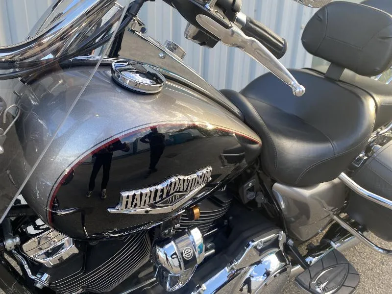SHOVEL 1340 FLH