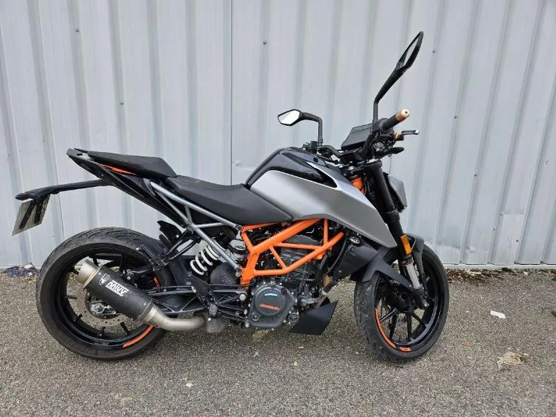125 DUKE ABS