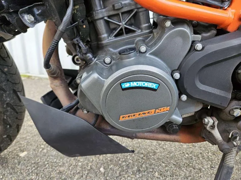 125 DUKE ABS