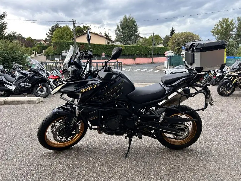 SRT 900 TOURING