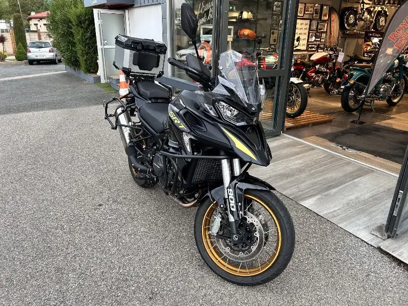 SRT 900 TOURING
