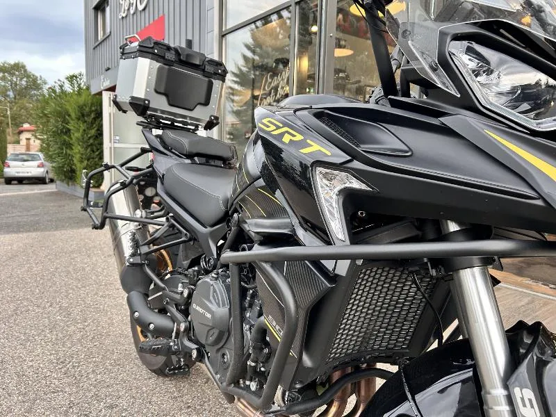 SRT 900 TOURING