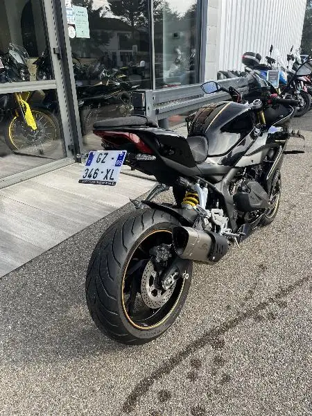 SRK 800 RR