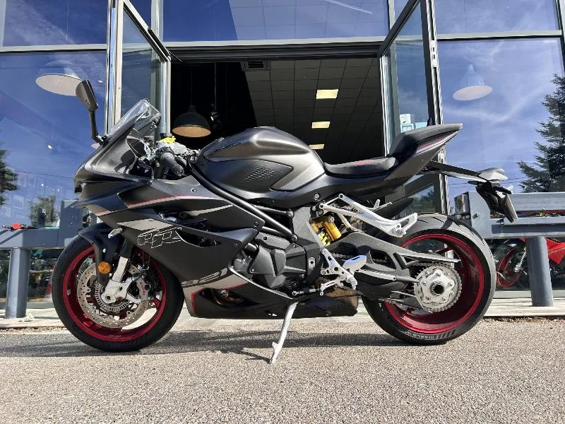 SRK 921 RR