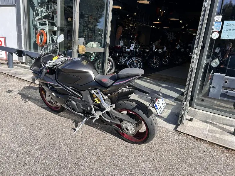 SRK 921 RR