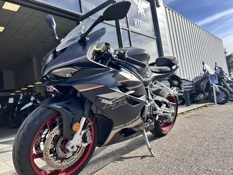 SRK 921 RR