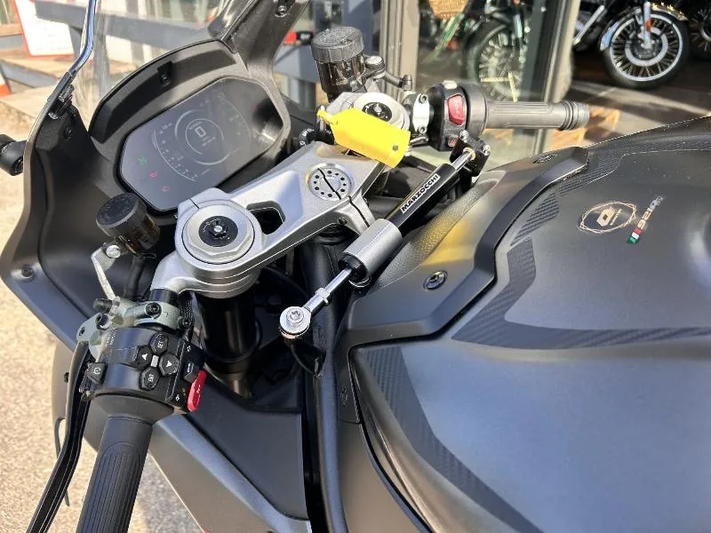 SRK 921 RR