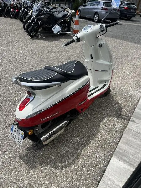 DJANGO 125