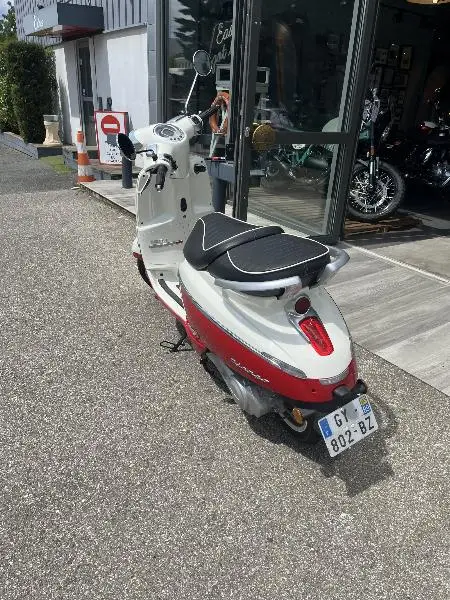 DJANGO 125