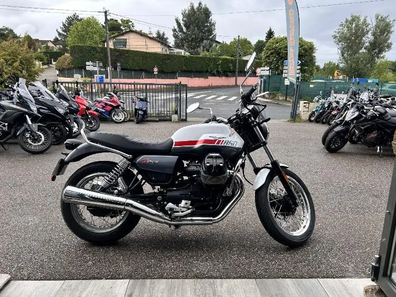 V7 SPECIAL
