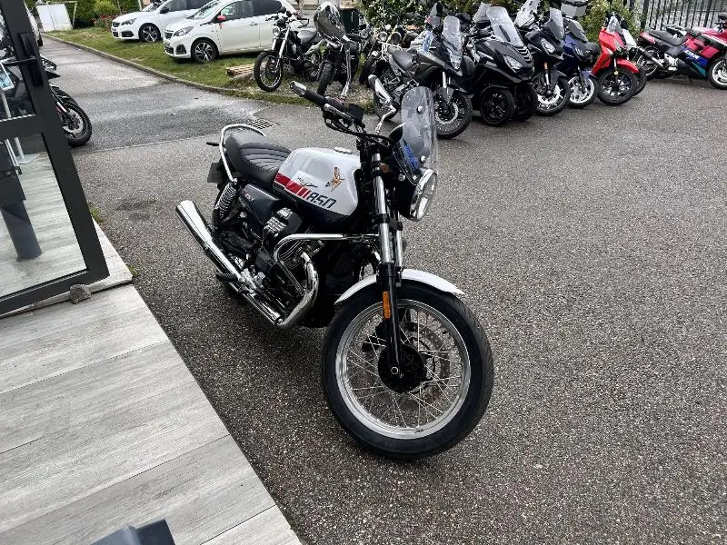 V7 SPECIAL