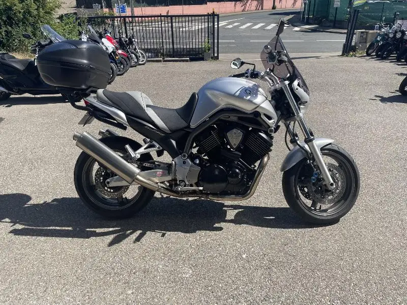 BT 1100 BULLDOG