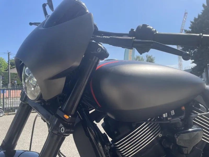 STREET ROD 750