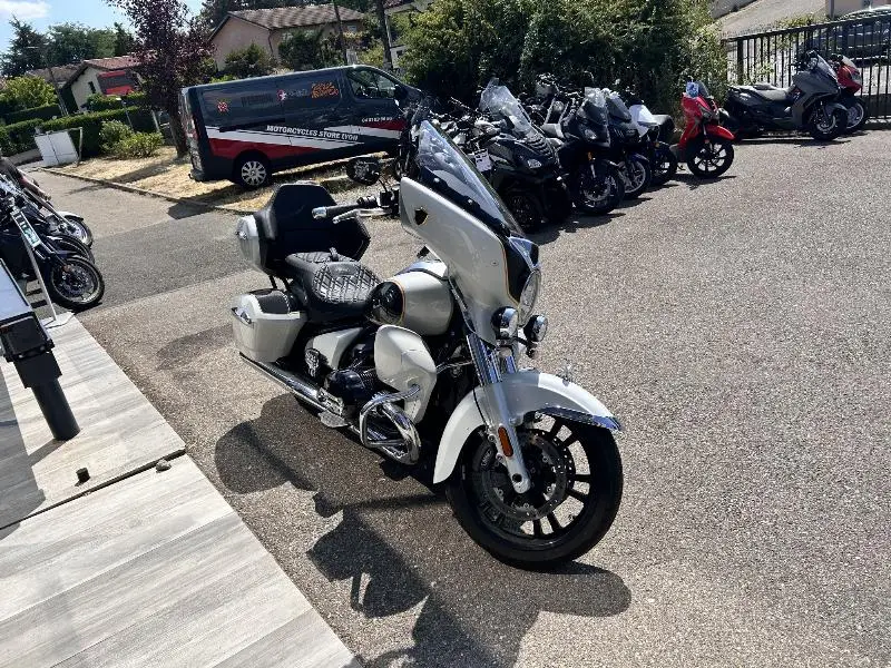 R 18 TRANSCONTINENTAL