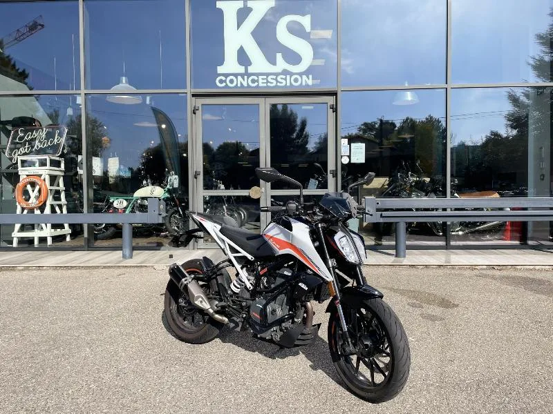 390 DUKE ABS