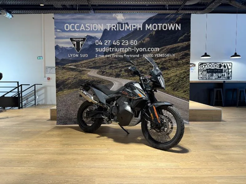 890 ADVENTURE