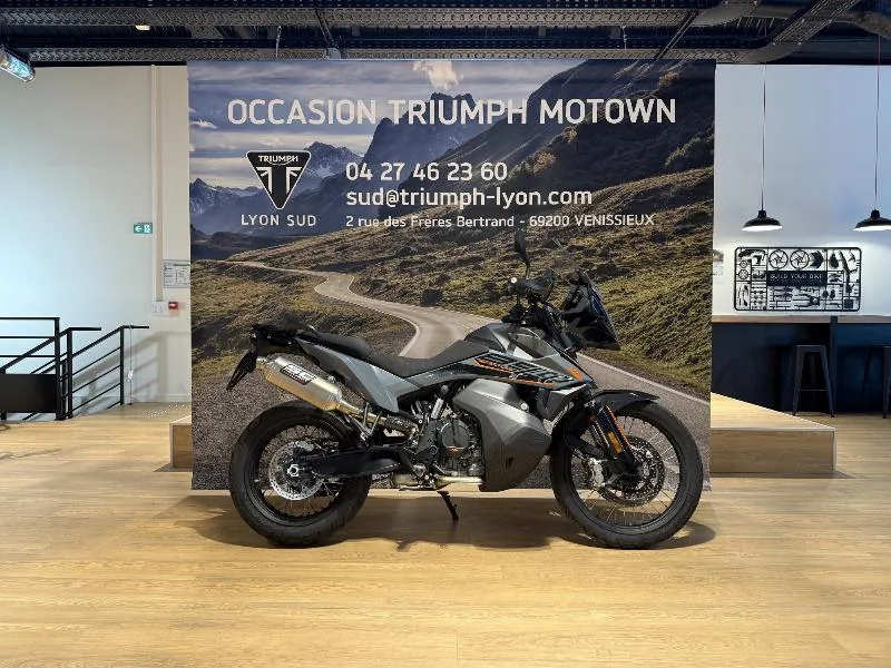 890 ADVENTURE