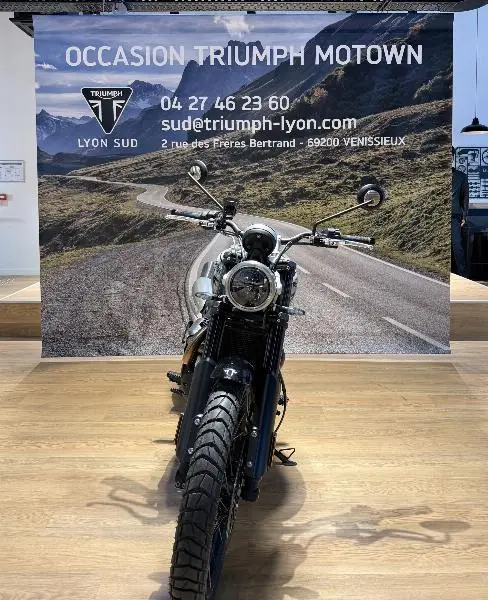 SCRAMBLER 1200