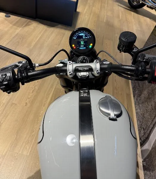 SCRAMBLER 1200