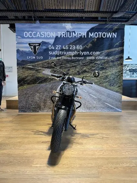 SPEED TWIN 900