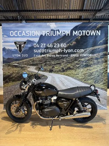 SPEED TWIN 900
