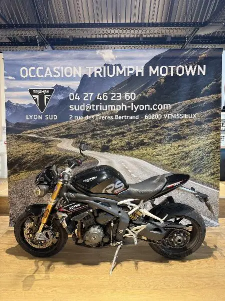 SPEED TRIPLE 1200 RS