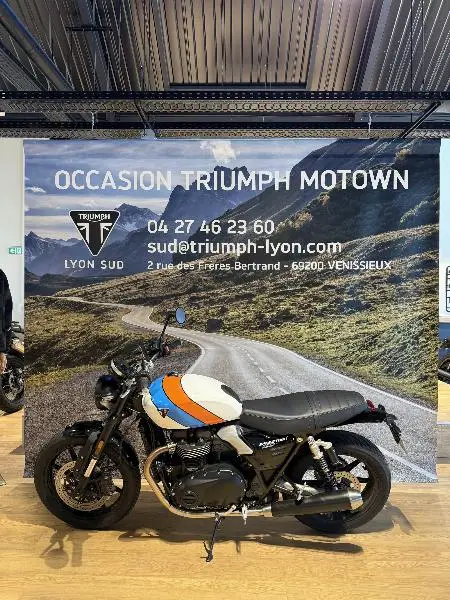SPEED TWIN 900