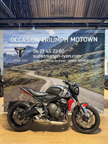 TRIDENT 660 2021