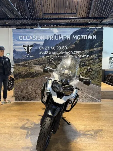 TIGER 1200 EXPLORER XRT