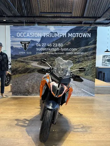 1290 SUPER DUKE GT