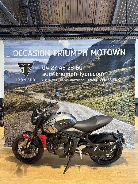 TRIDENT 660