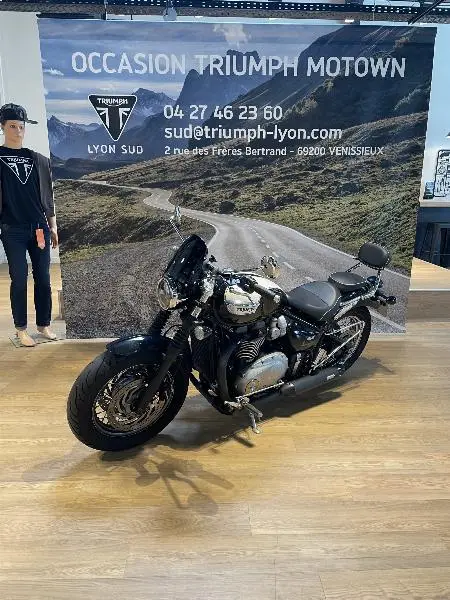 BONNEVILLE SPEEDMASTER 1200