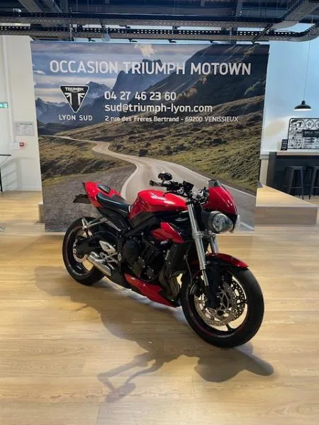 STREET TRIPLE 660 S A2