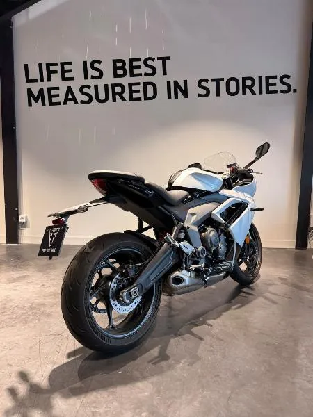 	DAYTONA 660