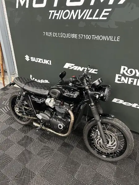 Bonneville T120 Black
