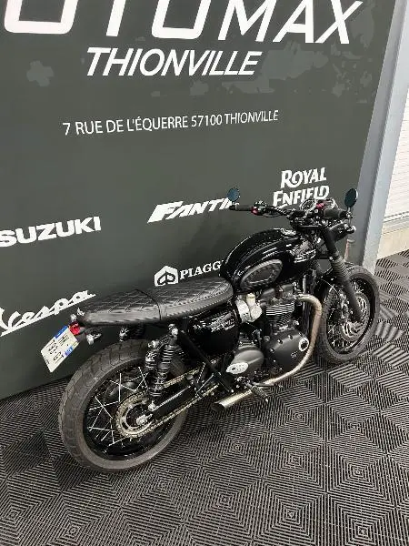 Bonneville T120 Black