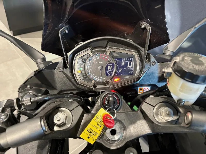 Z 1000 SX