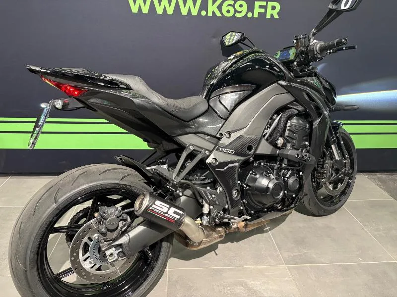 Z 1100