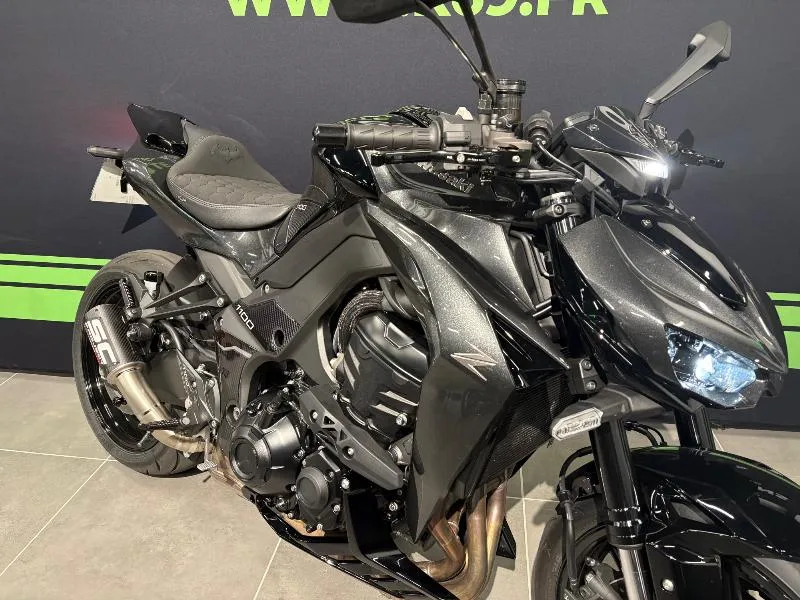 Z 1100