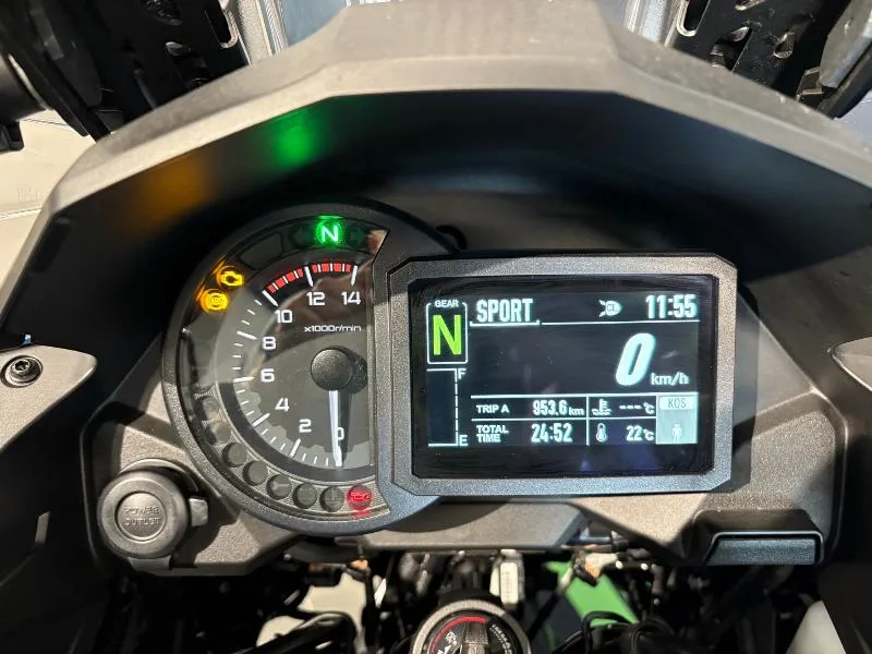 VERSYS 1100 SE