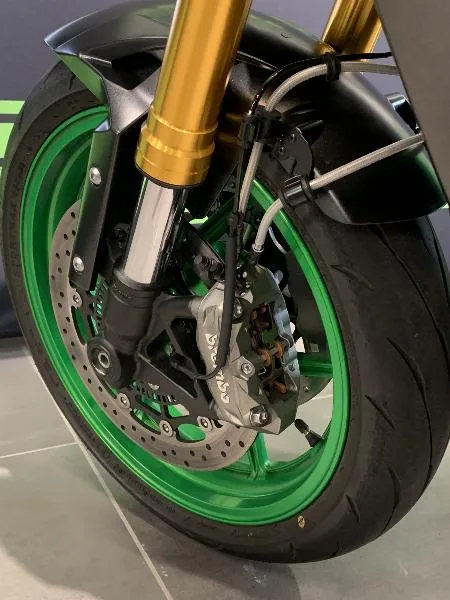 Z1100 SE