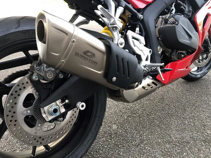SRK 800 RR