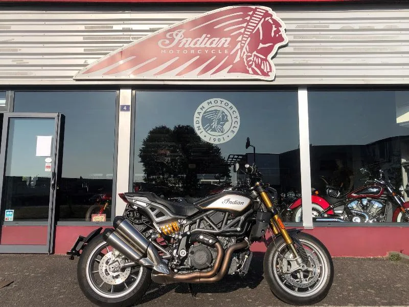 FTR 1200 R CARBON