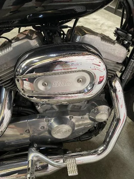 SPORTSTER 883