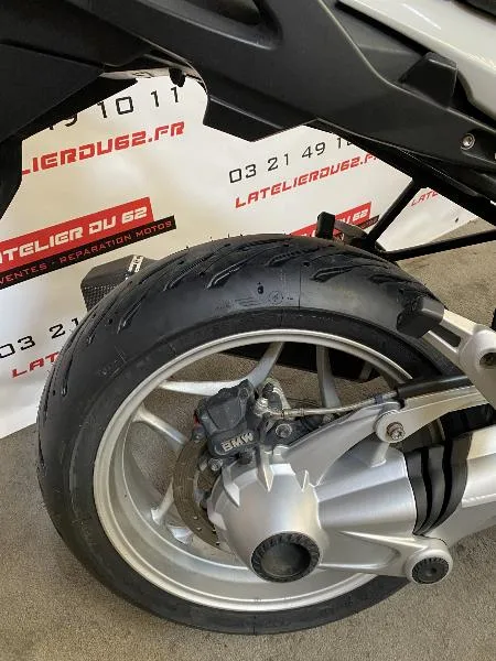 R 1200 R