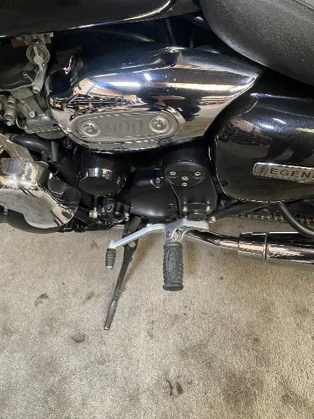 THUNDERBIRD 900