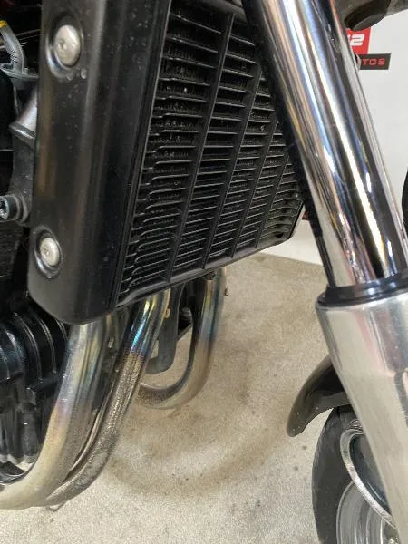 THUNDERBIRD 900