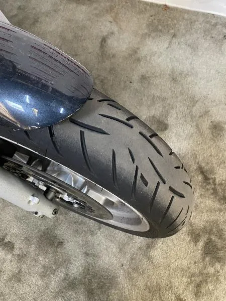 R 1100 R