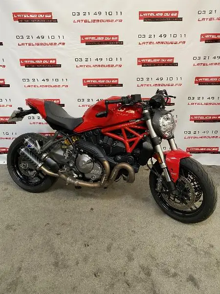 MONSTER 821 2020