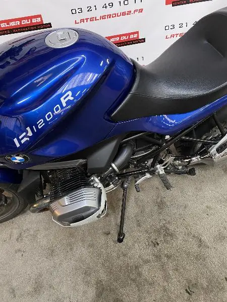 R 1200 R